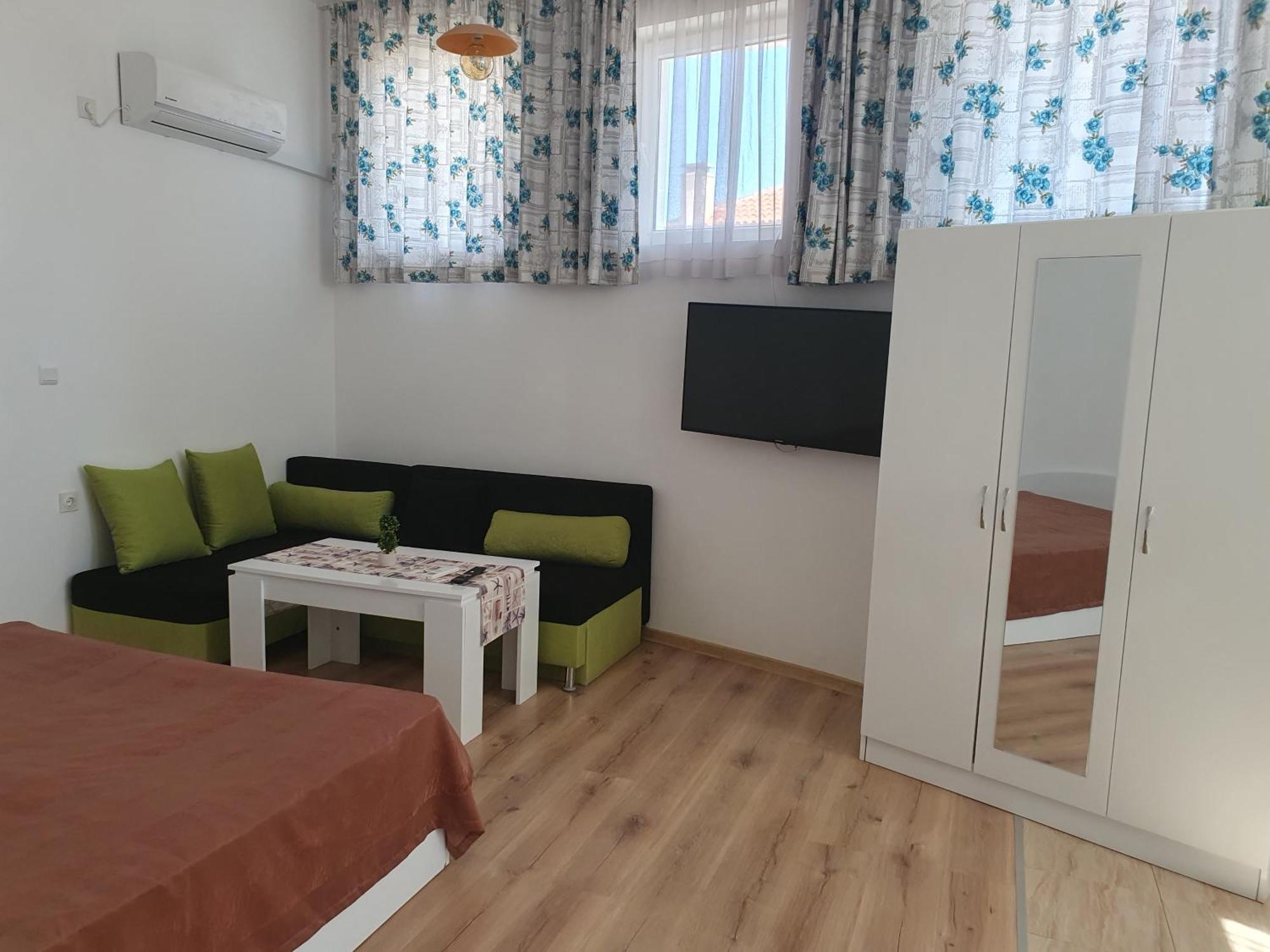 Студия Лилия Tsarevo Exterior foto